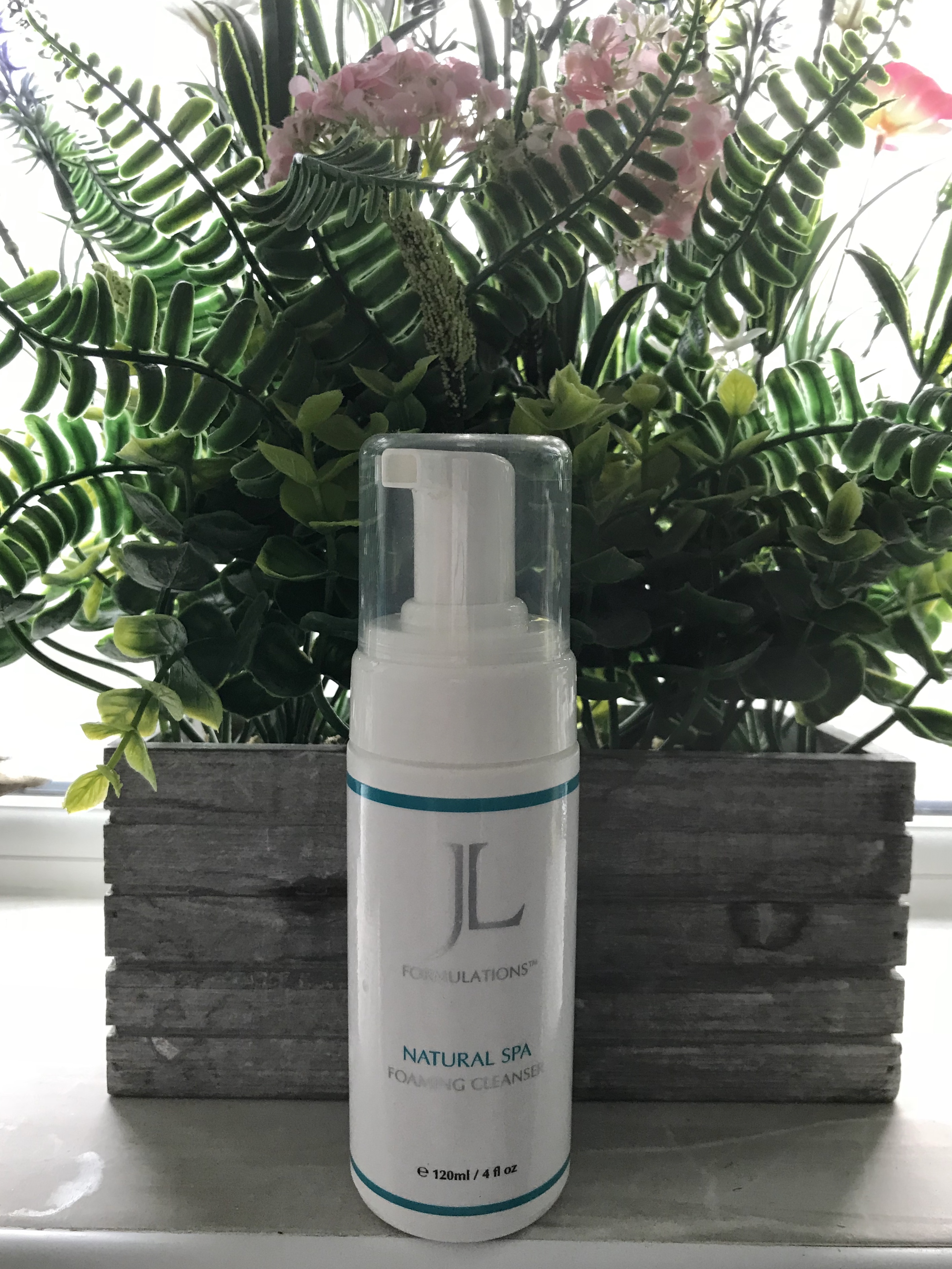 JL Formulations Foaming Cleanser