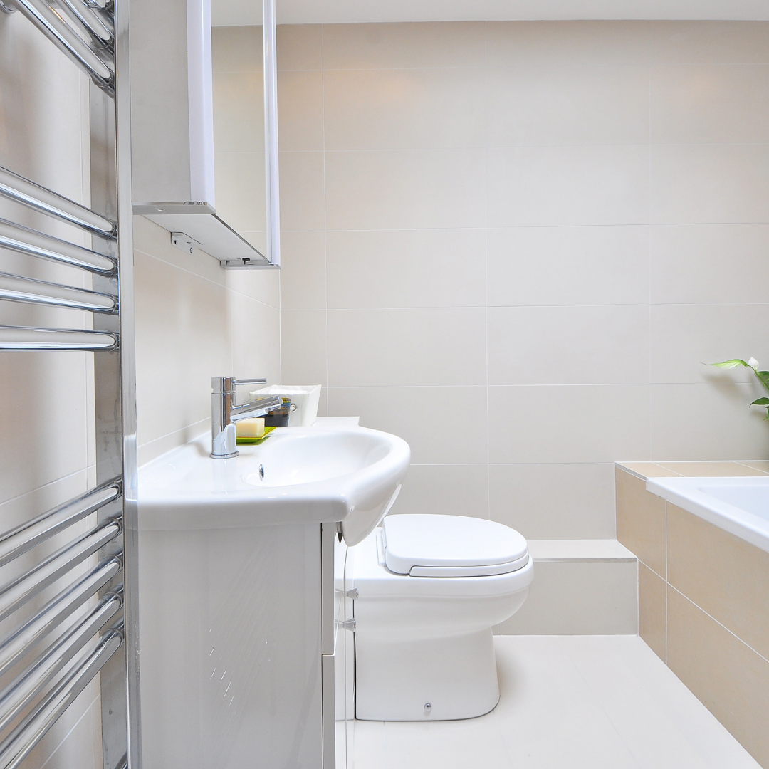 Quick Daily Bathroom Cleaning Hacks