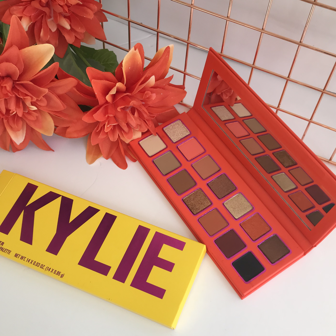 Kylie Cosmetics - The Summer Palette Review