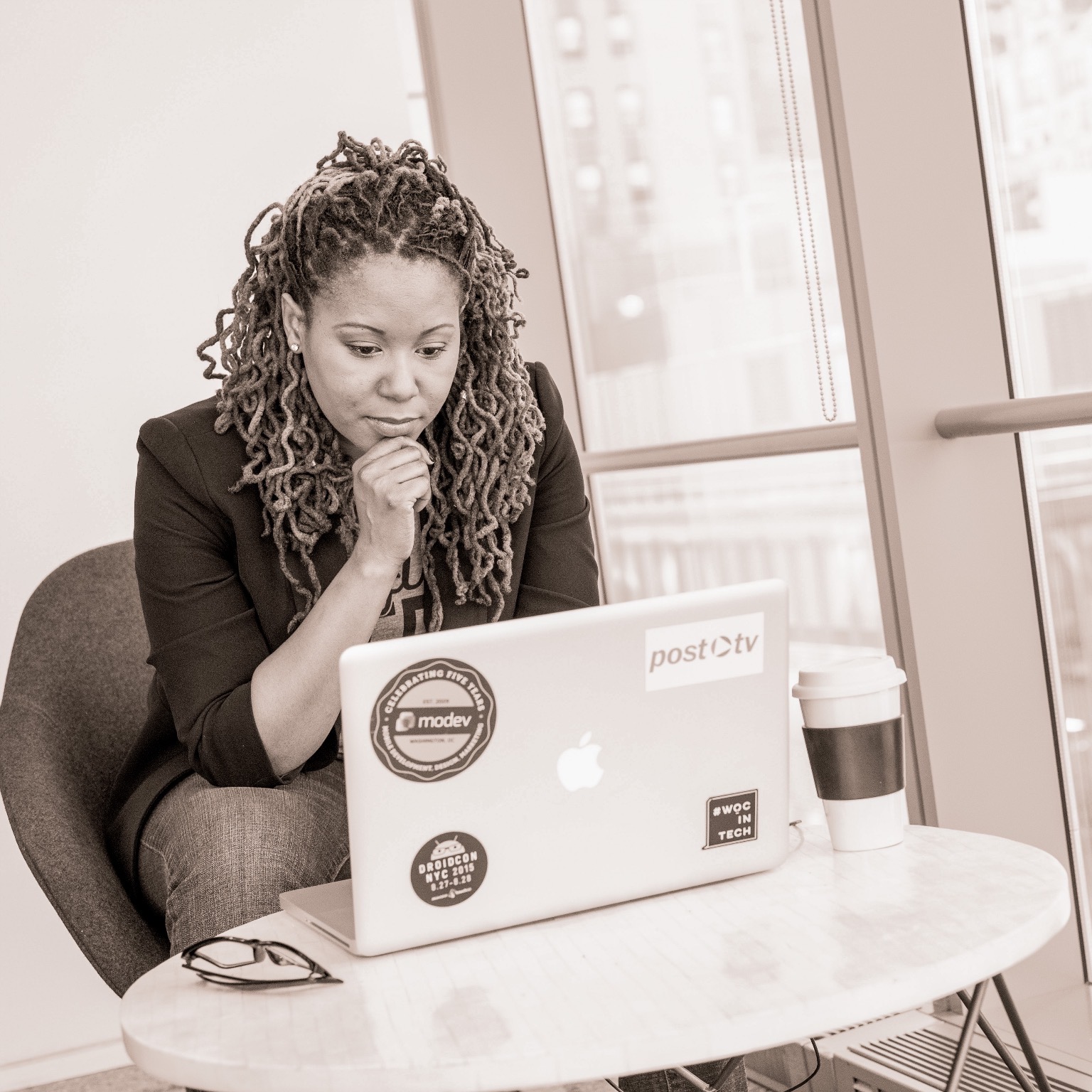 lady looking at a laptop