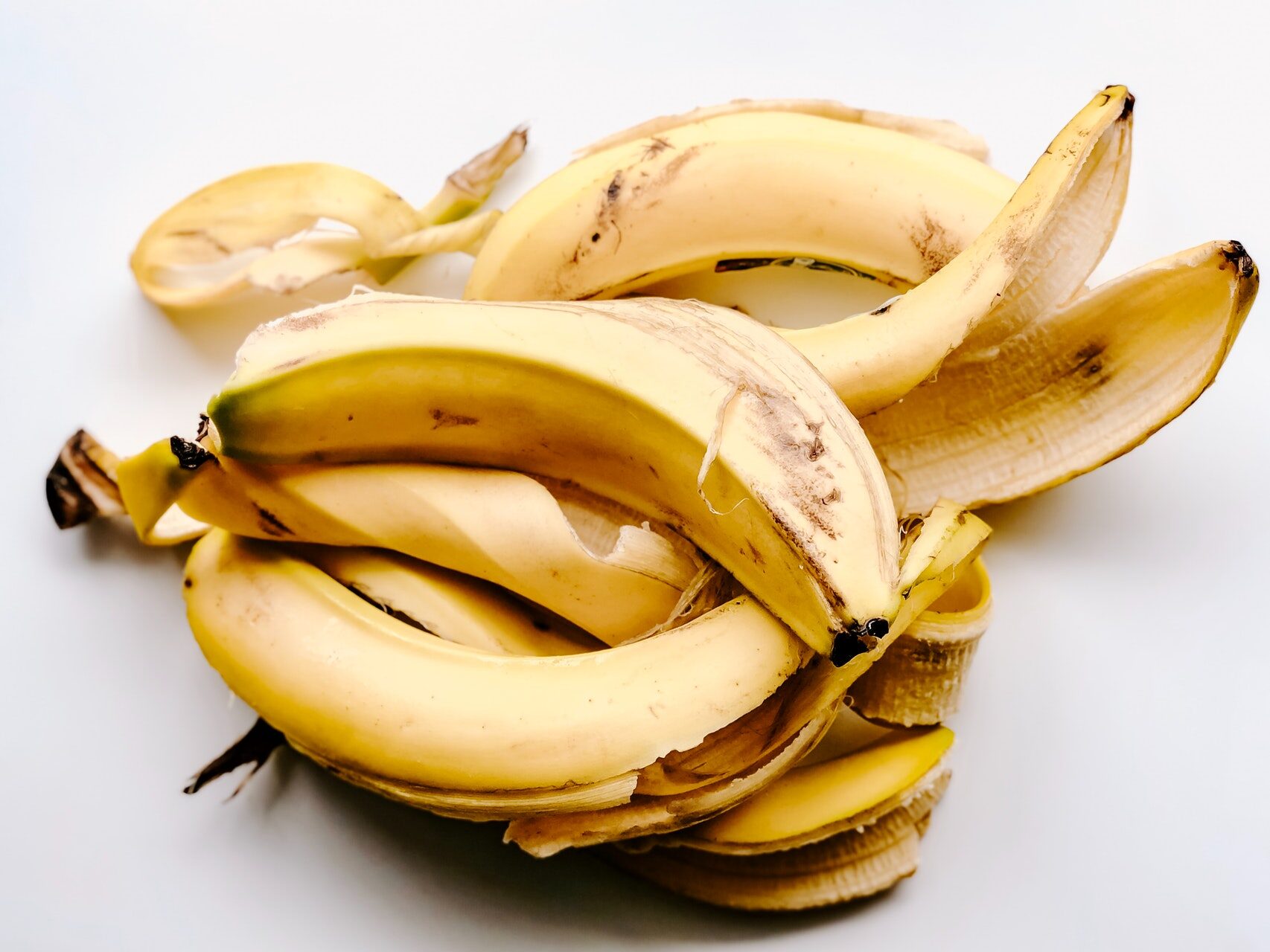 a pile of banana peels which will be used for beauty at home