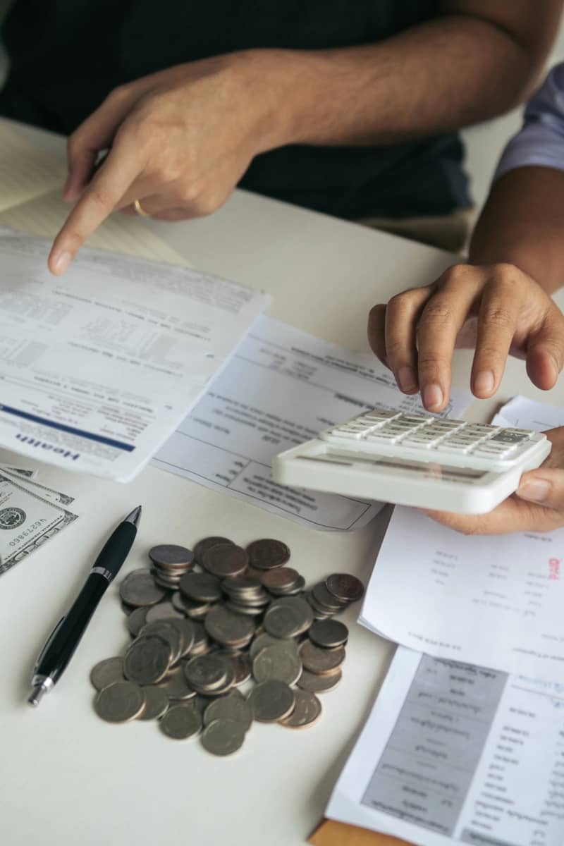 Arranging and calculating finances to make the most of their money
