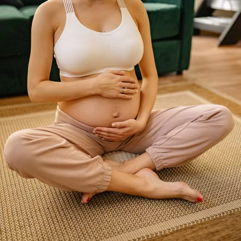 a pregnant ladies belly